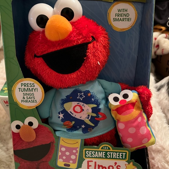 playskool Toys Sesame Street Elmos World Musical Elmo And Smartie